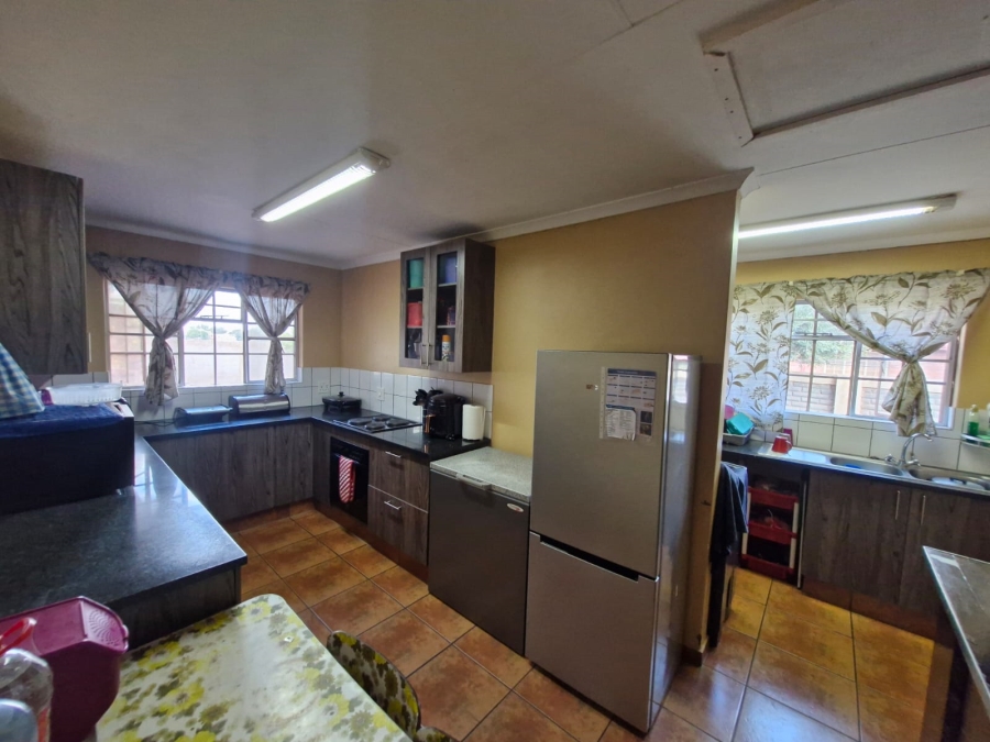 4 Bedroom Property for Sale in Kathu Northern Cape